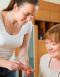 Encouraging Independence in Alzheimer’s Patients Encouraging Independence in Alzheimer’s Patients